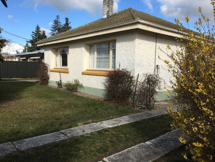 8 Knowles Crescent Ranfurly_12