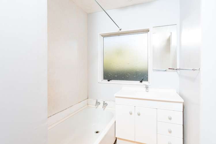 3/181 Springs Road Hornby_7