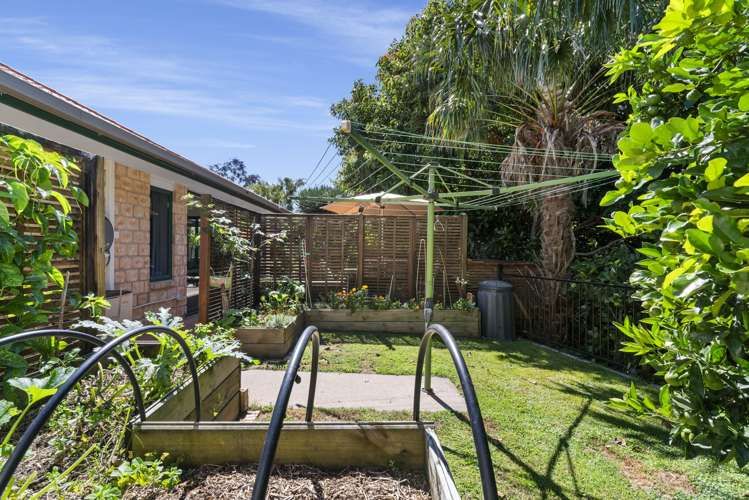 18 Honeysuckle Lane Ohauiti_27