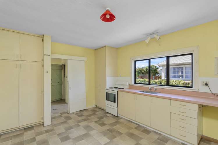 235 Breezes Road Aranui_5