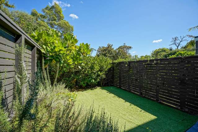 17/37 Glen Atkinson Street Saint Heliers_2