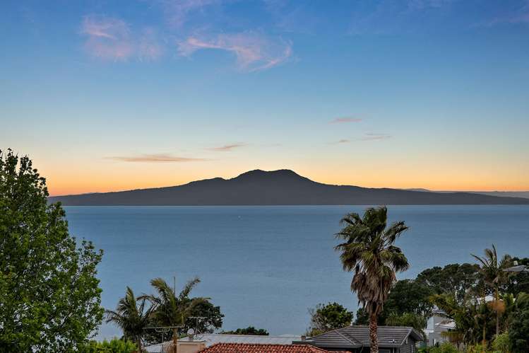 2/33 Sharon Road Waiake_14