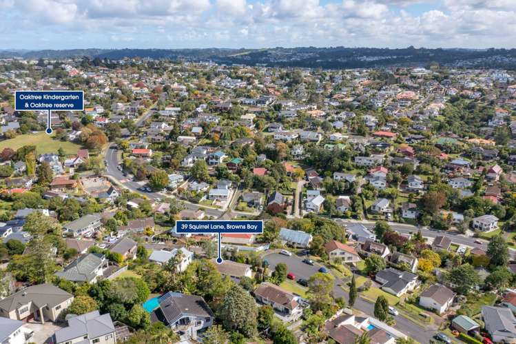 39 Squirrel Lane Browns Bay_27