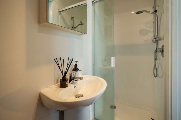 22 Parkdale Road Mount Albert_21