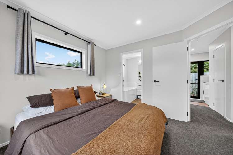 3 Huia Way Featherston_9
