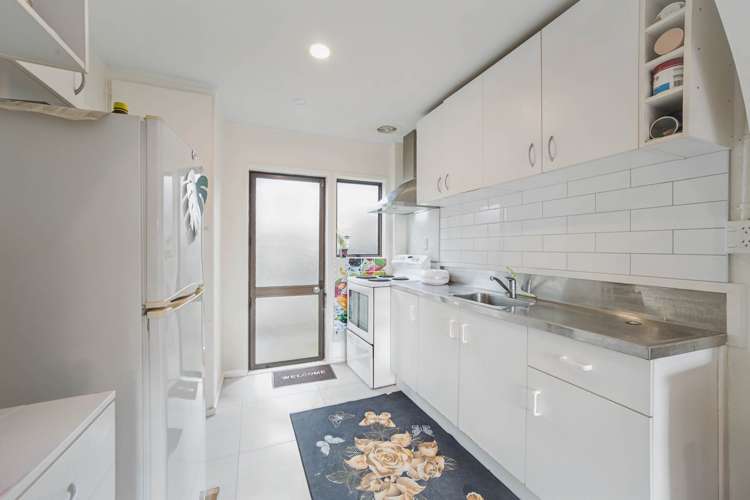 16/85 Edmonton Road_4