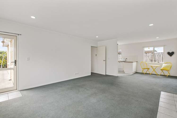 2 Edinburgh Avenue Rosehill_2