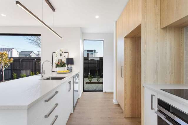 1/125 Canon Street Edgeware_4