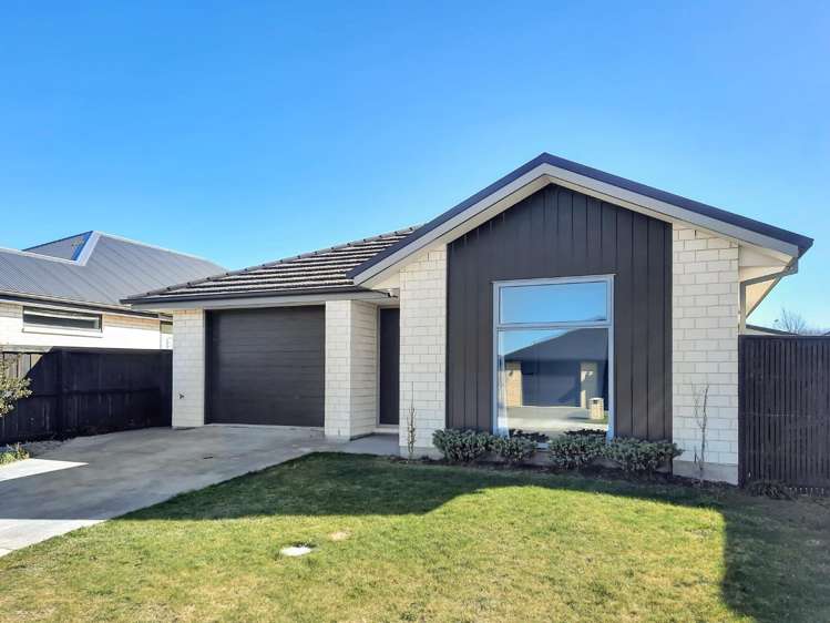 24 Quinn Crescent_0