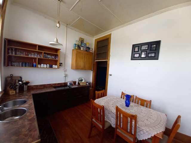 16 Bridge Street Tuatapere_3