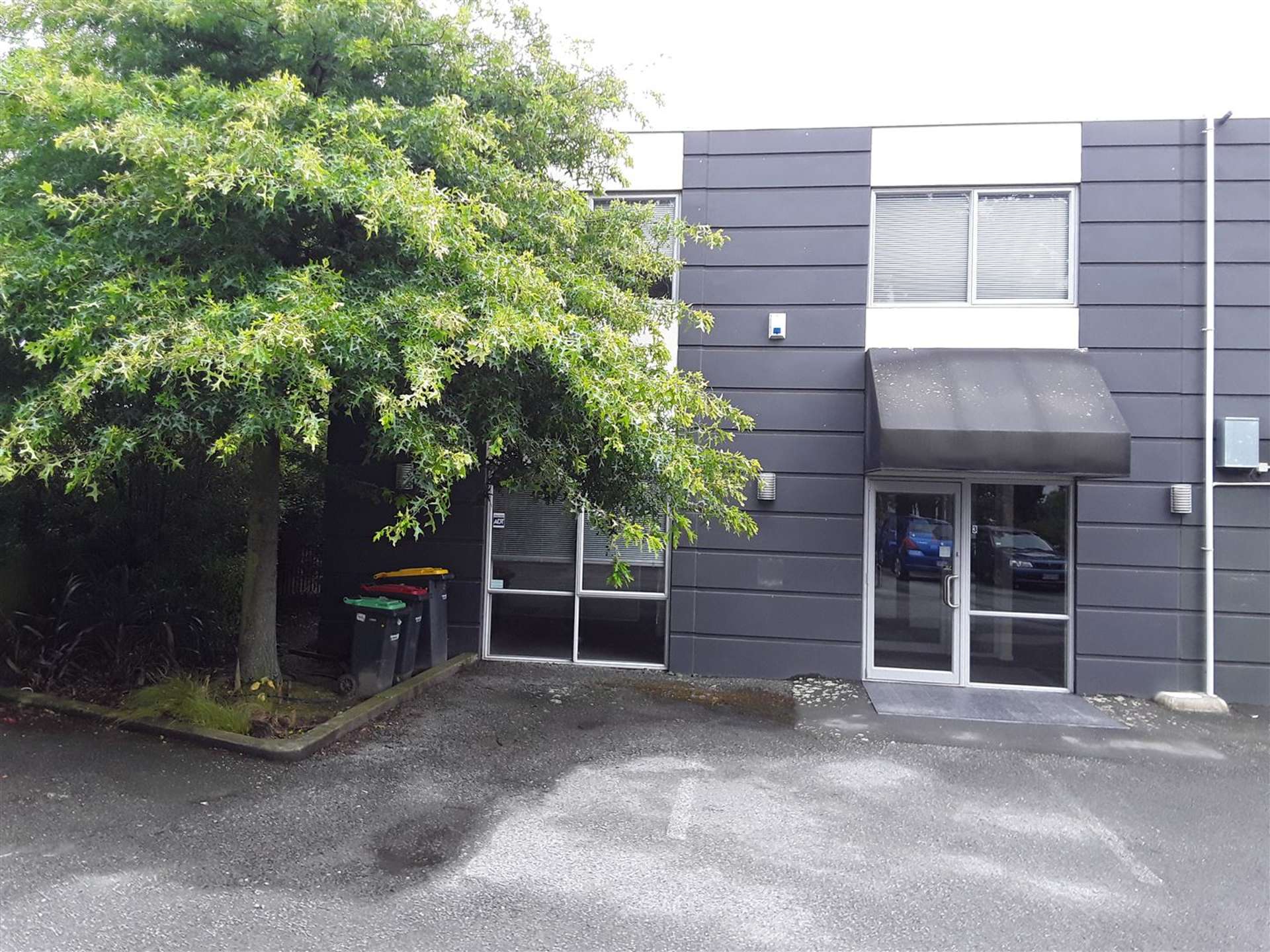 U2,  U3/21 Birmingham Drive Middleton_0