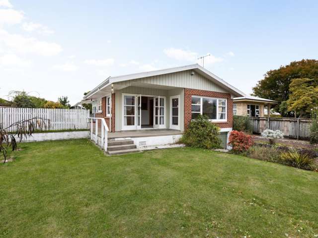 948 River Road Queenwood_1