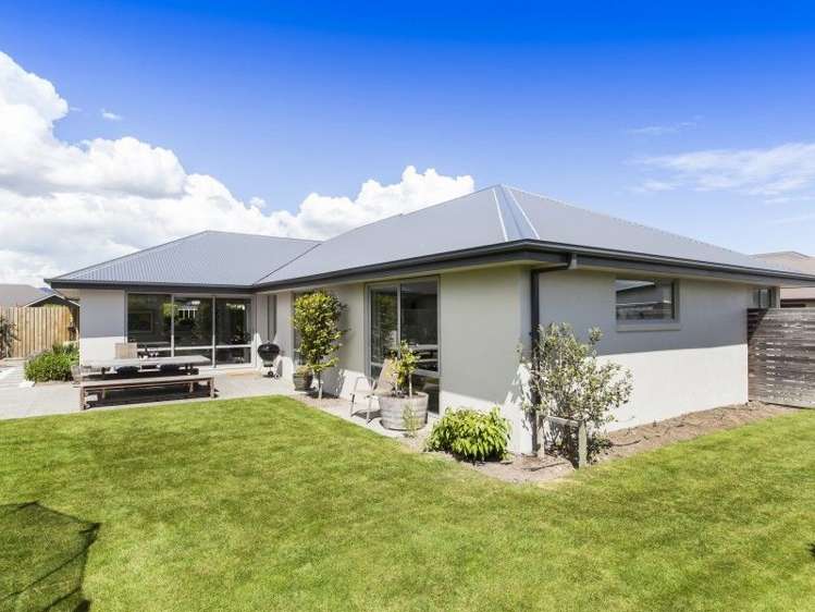 28 Date Crescent Aidanfield_17