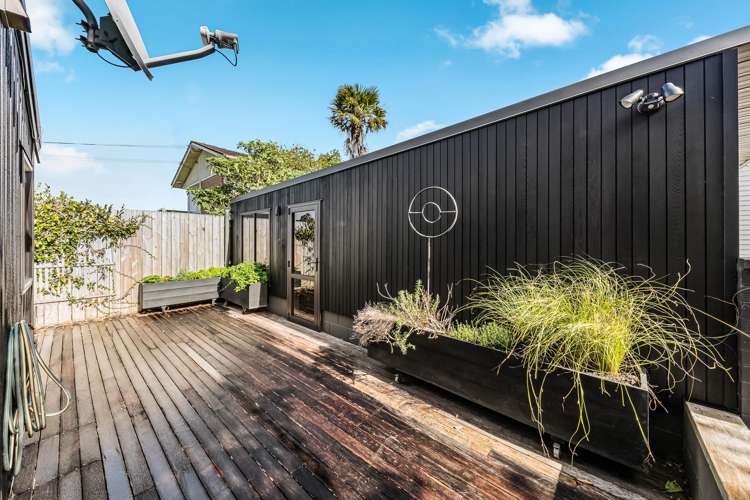 2/47 Shakespeare Road Milford_29