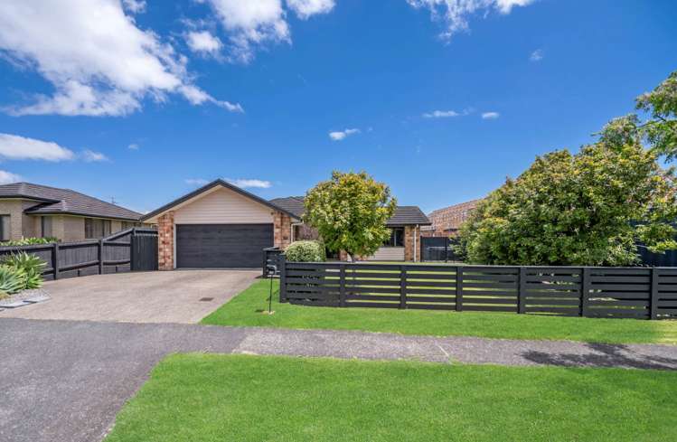 50 Constellation Avenue Beachlands_25