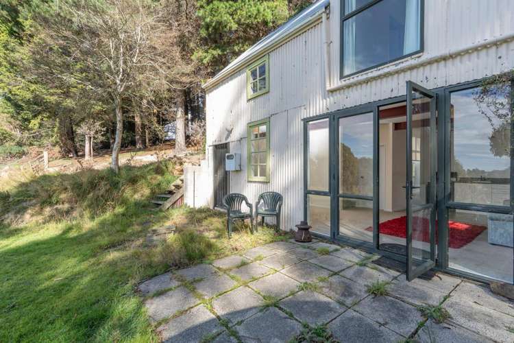 61 Coutts Gully Road Taieri Beach_25