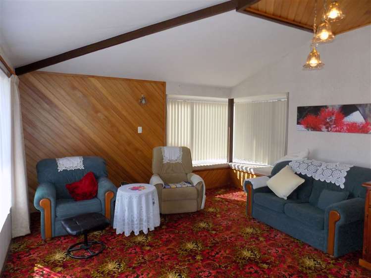 9 Silverton Road Waihi_14