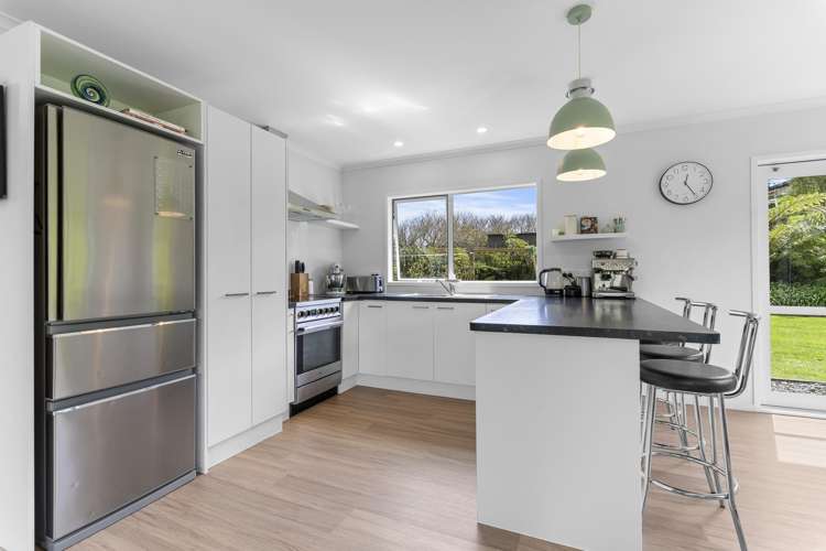 489a Barrett Road Omata_5