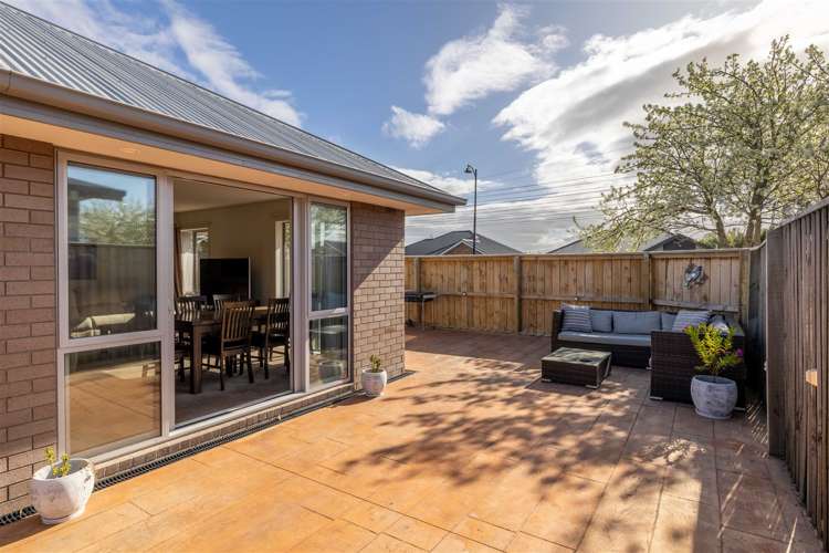 46 Little Oaks Drive Yaldhurst_5