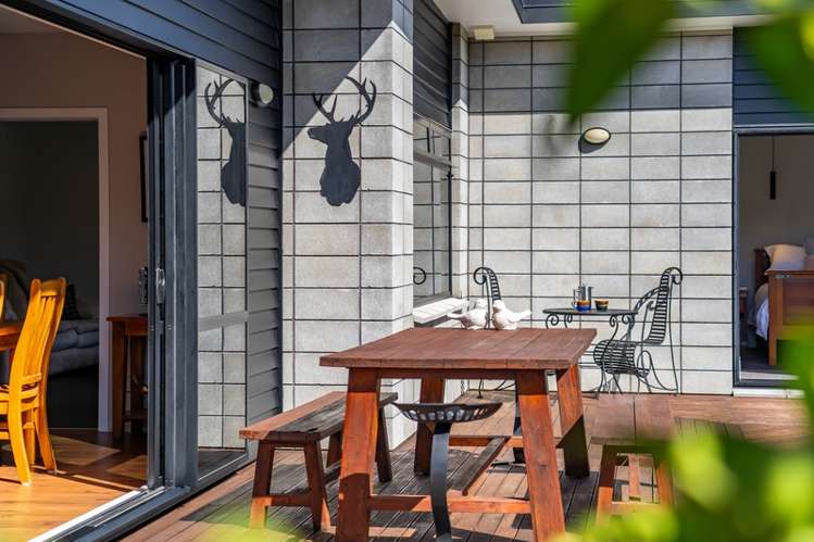 14 Resolution Drive Whitby_12