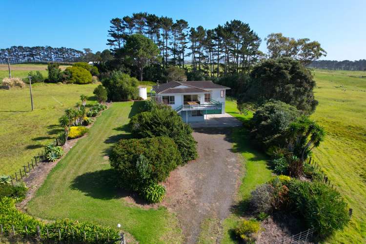 4 Scarrott Road Te Kopuru_4