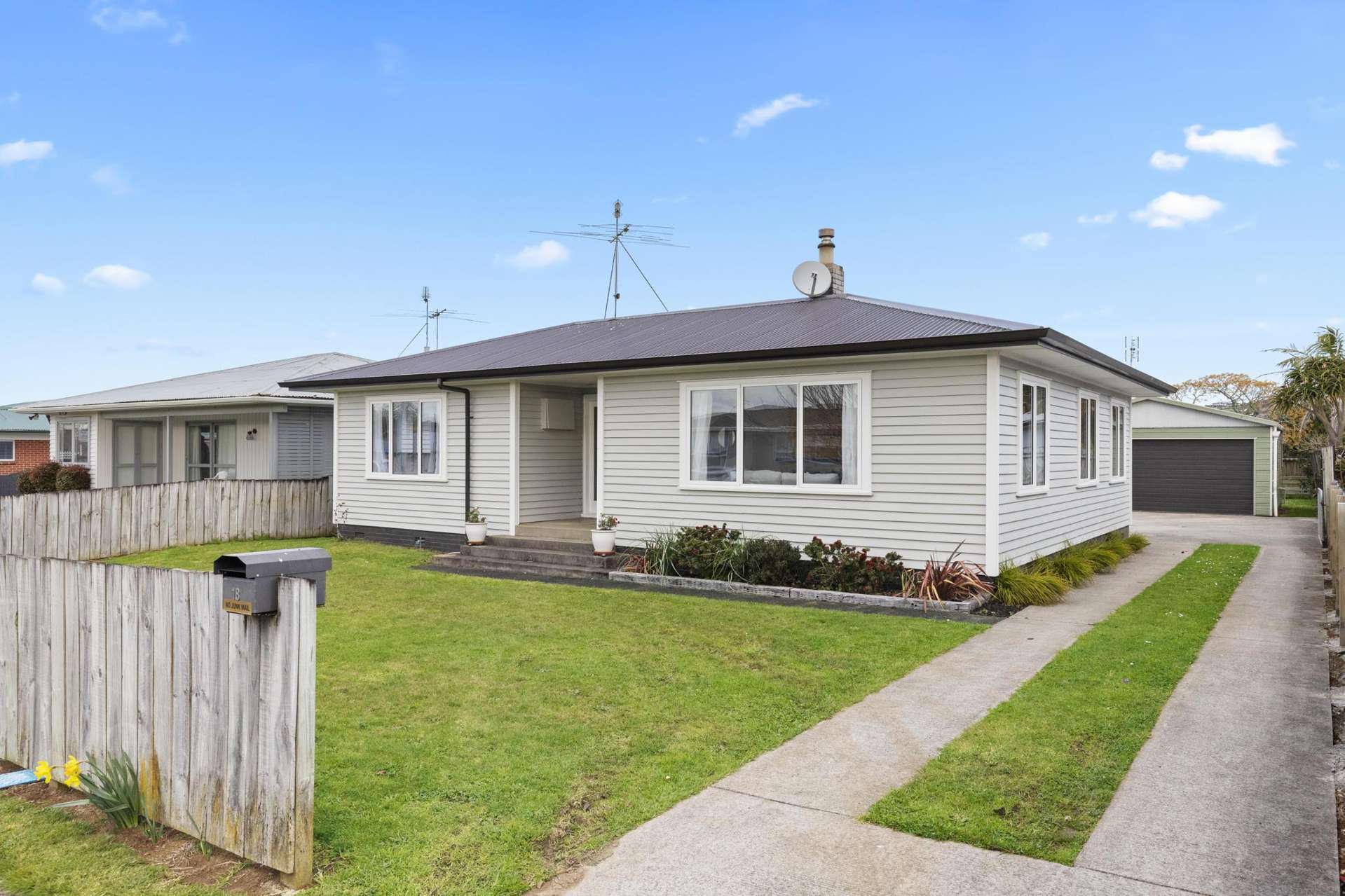 18 Russell Avenue Pukekohe_0