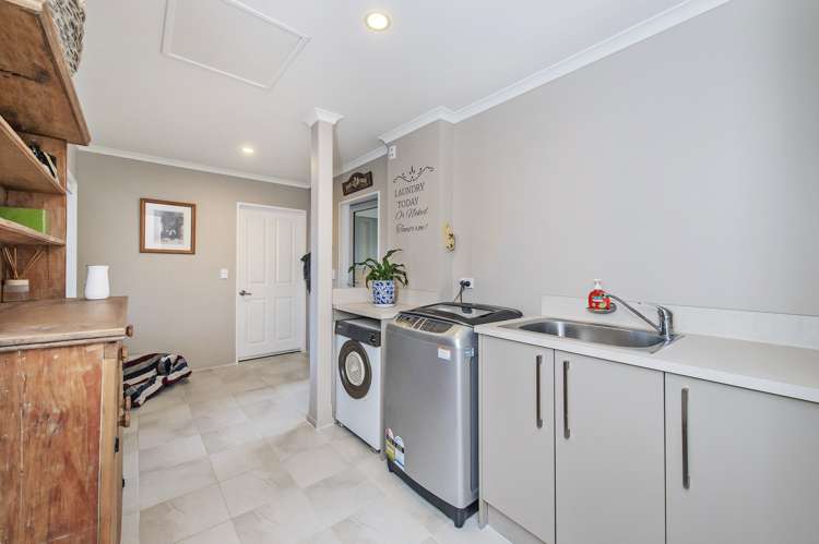 74 Stott Drive Darfield_20