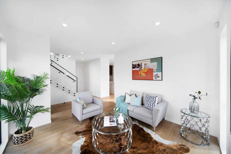 9 Korowhiti Road Clarks Beach_9