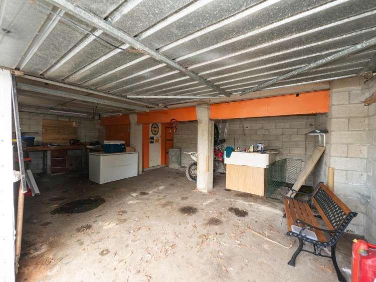 7 Waldron Crescent Green Island_12