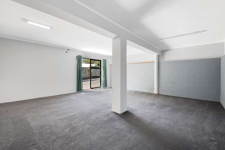 16 Dobell Road Stanmore Bay_19