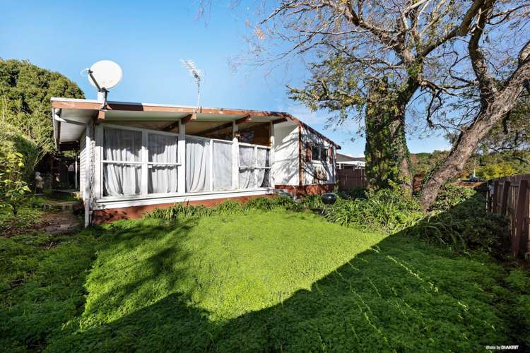 112 Muir Avenue Mangere Bridge_12