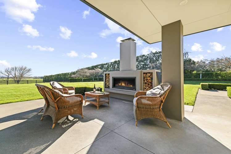 195 Batty Road Kingseat_15