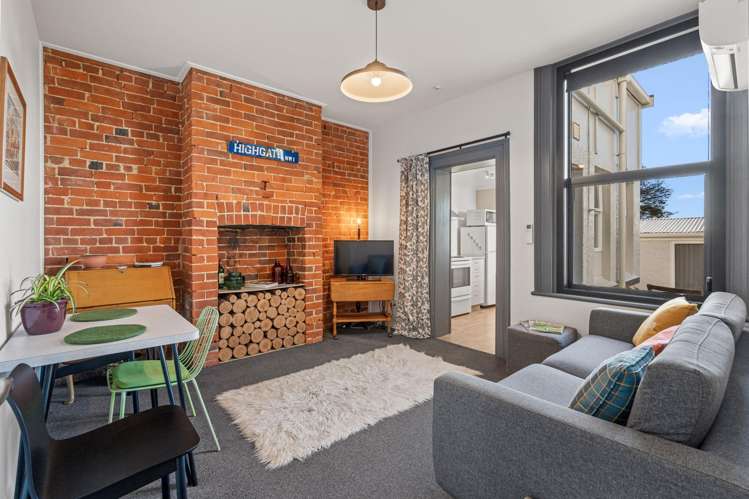 330 and 330A Highgate Roslyn_18