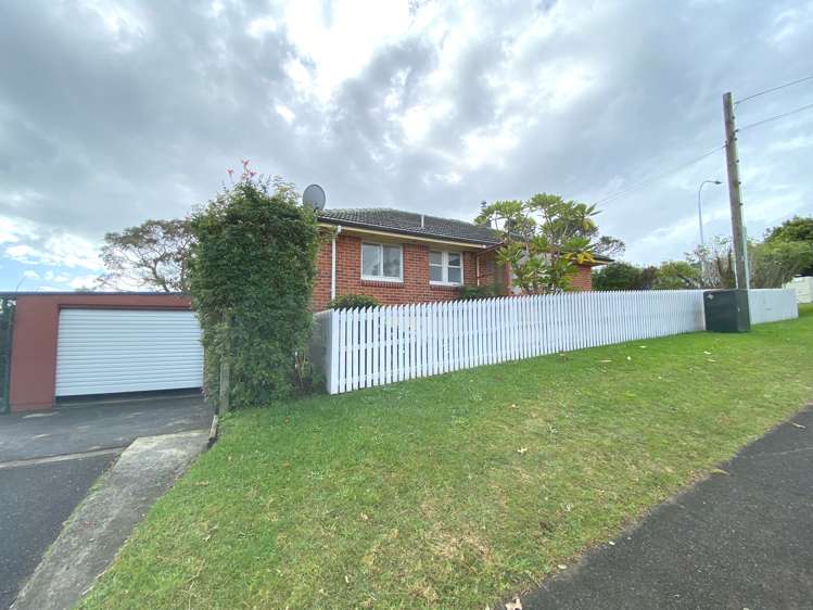 41 Captain Scott Road Glen Eden_0