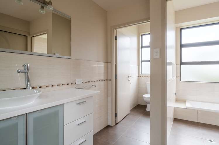 141 Riverside Road Whataupoko_12