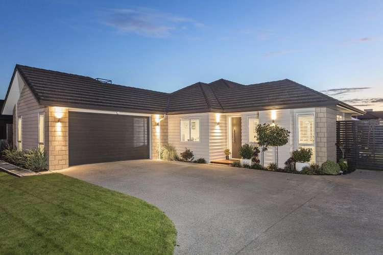 14 Pohutukawa Parade Riverhead_20