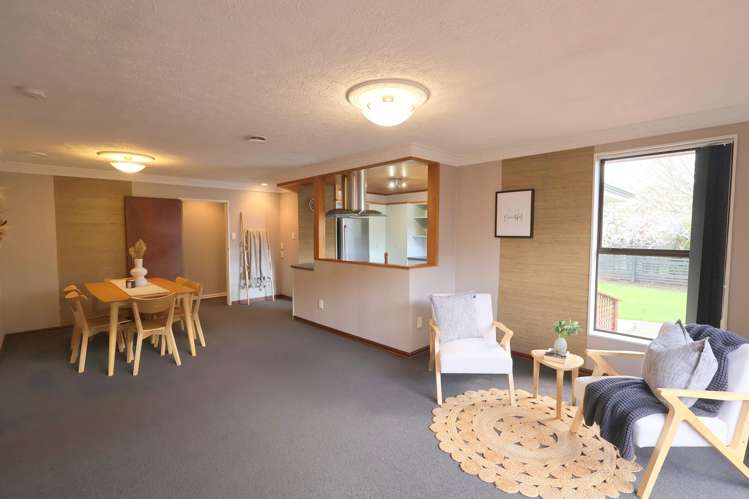 111 Kildare Drive_4