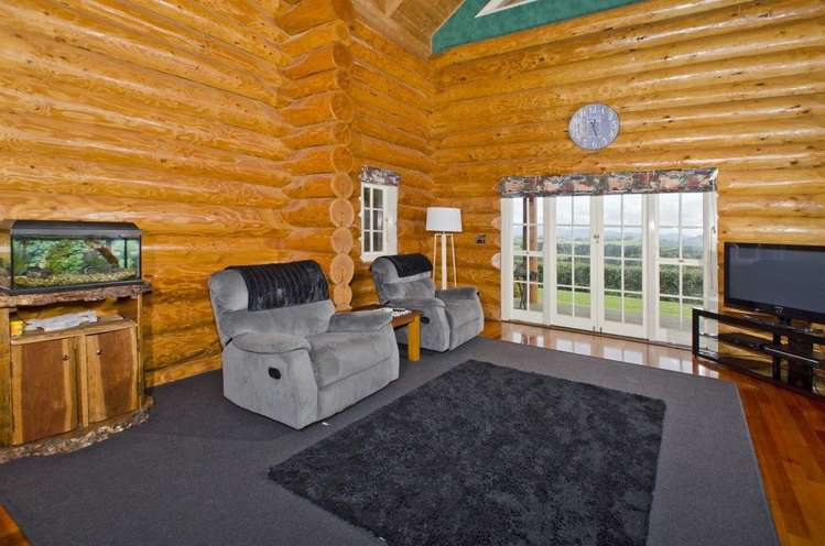 212 Knight Road Ruatangata_12