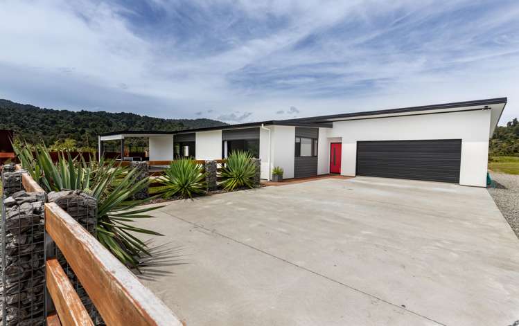 303b Marsden Road Kaiata_0