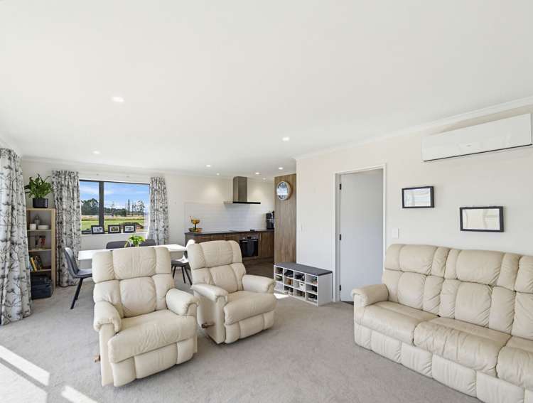 484 Pesters Road West Eyreton_12