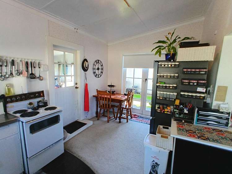 44 Adderley Street_2