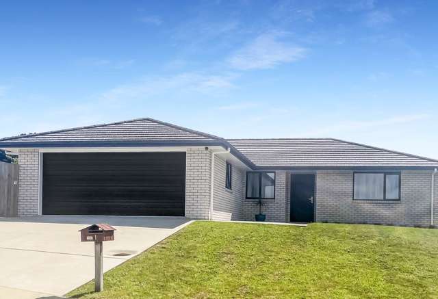 Totara Parklands 4 bedrooms