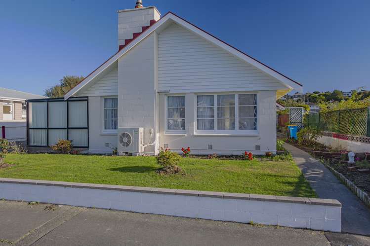 2/75 Ranui Avenue Waimataitai_12