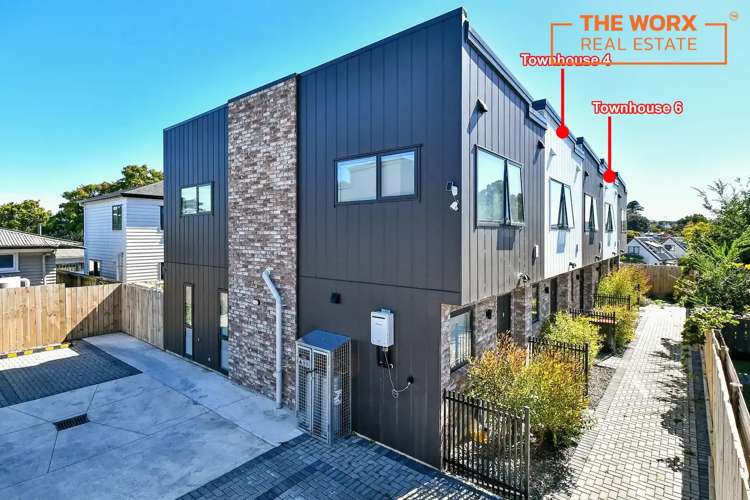 4 & 6/32 Beaumonts Way_0
