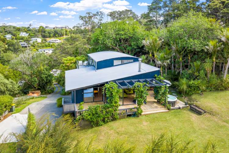 51 Buckleton Road Tawharanui Peninsula Rodney Houses for Sale