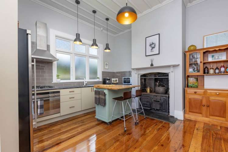 38 West Coast Road Glen Eden_13