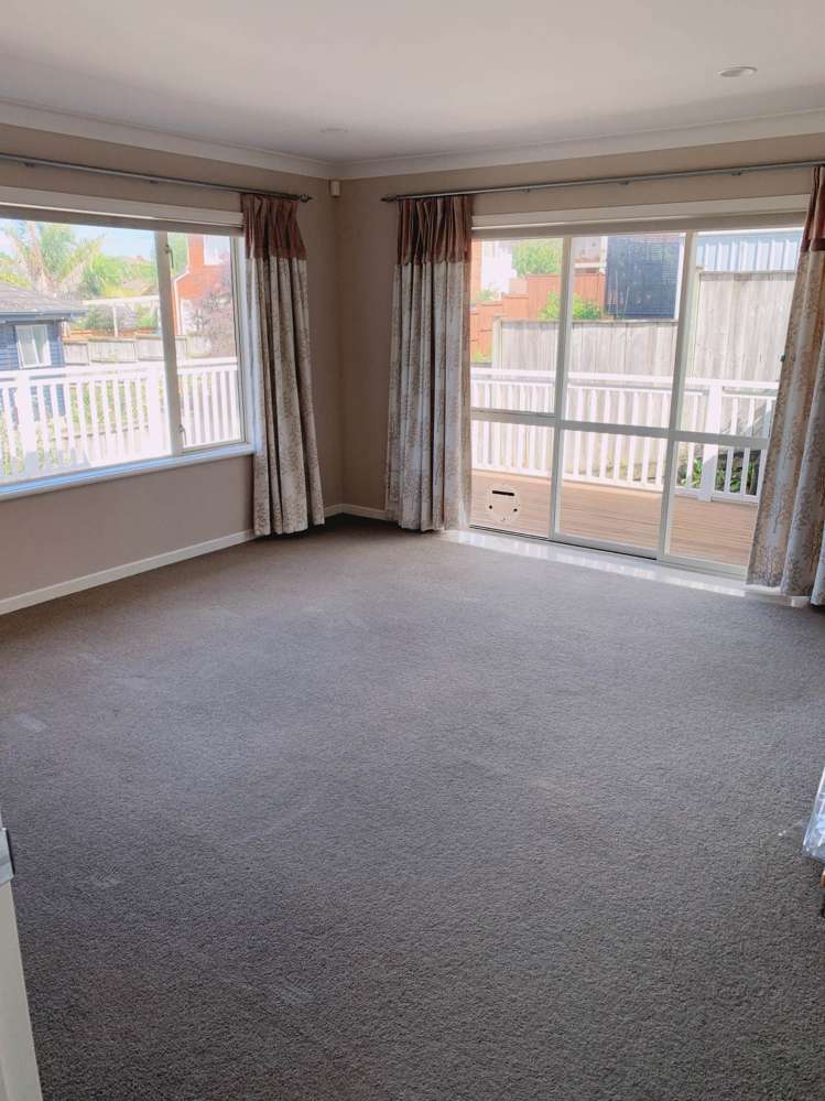 10 Hawkdun Drive Flat Bush_5