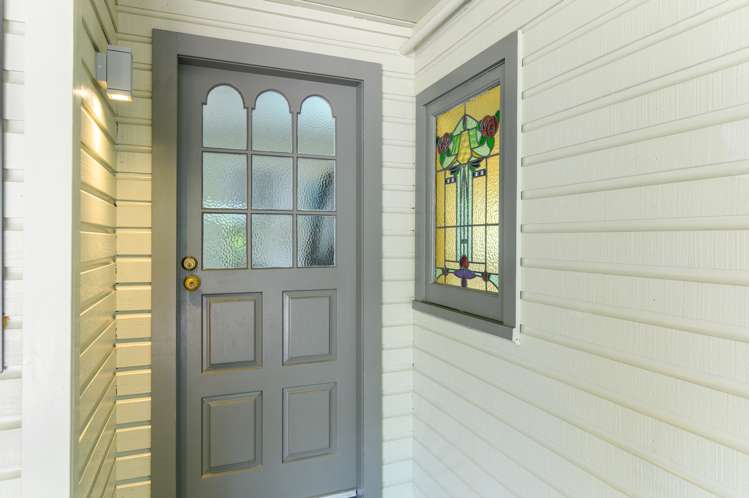 6 Bamfield Place Hillsborough_2