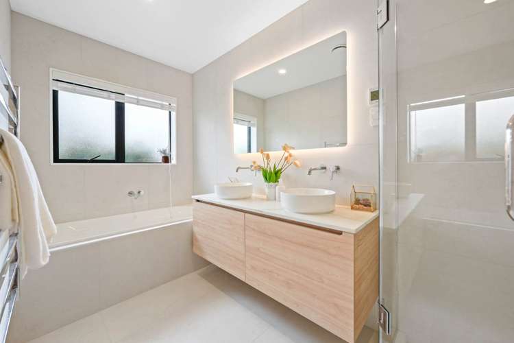 31A The Esplanade Eastern Beach_16