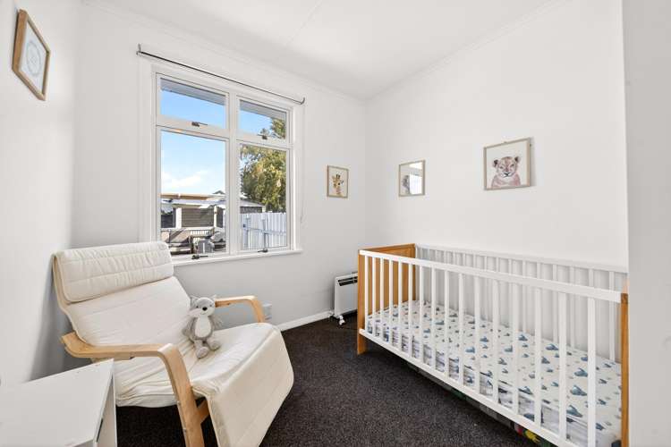 382 High Street South Carterton_19